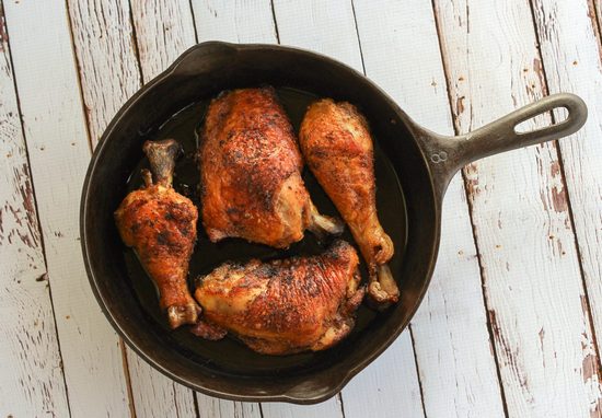 Сколько жарить курицу на сковороде